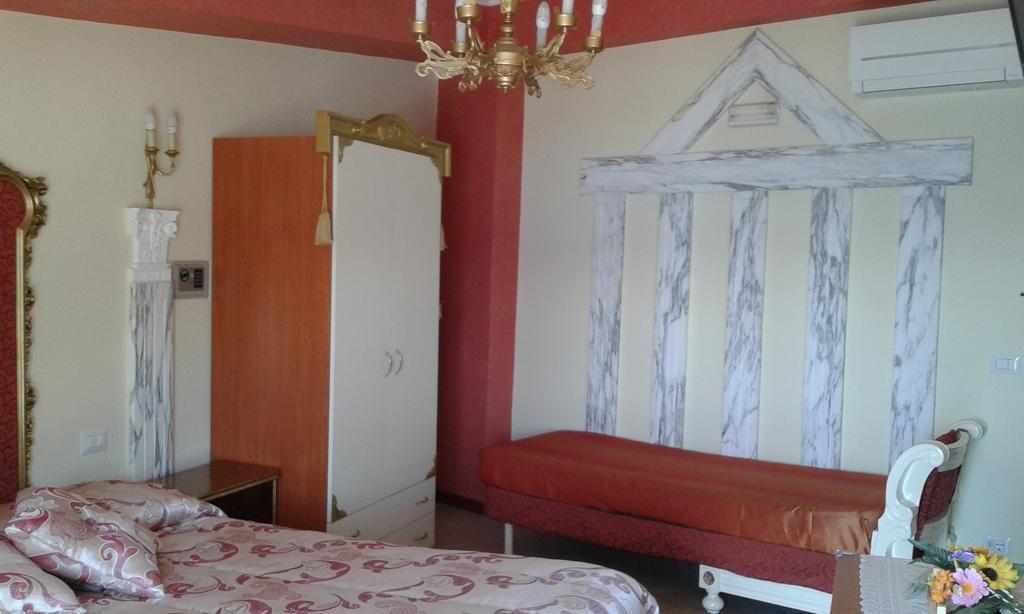 Olimpo Palace Affittacamere Scilla Phòng bức ảnh